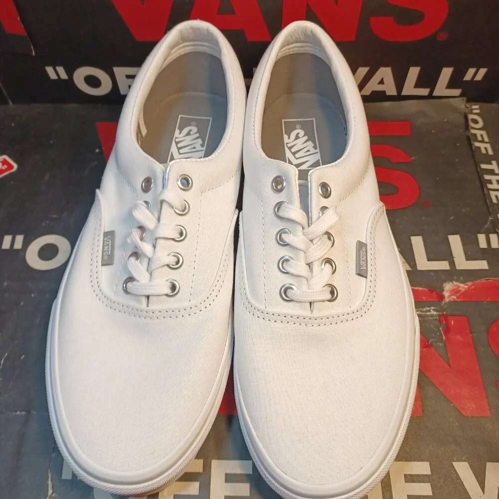 Vans Men's 13 Era Mix True White /True White Classic Canvas VN000VHQAOB